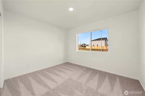 Bedroom - 117 Willowbrook Dr, Chehalis, WA 98532 photo 1 of 4