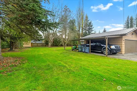 Exterior - 712 3rd St, Sultan, WA 98294 photo 8 of 10