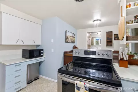 Kitchen - 712 3rd St, Sultan, WA 98294 photo 3 of 3