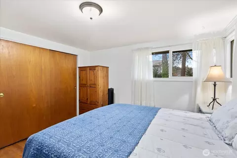 Bedroom - 712 3rd St, Sultan, WA 98294 photo 1 of 5