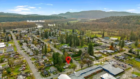 View/Area - 712 3rd St, Sultan, WA 98294 photo 3 of 7