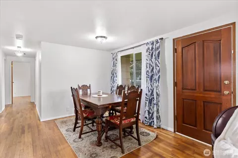 Entry Way - 712 3rd St, Sultan, WA 98294 photo 2 of 2
