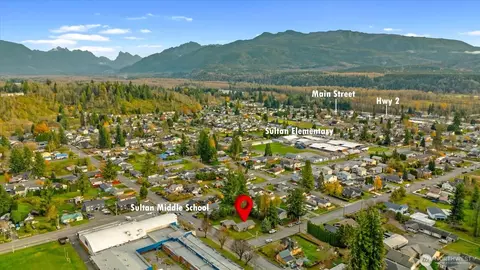 View/Area - 712 3rd St, Sultan, WA 98294 photo 4 of 7
