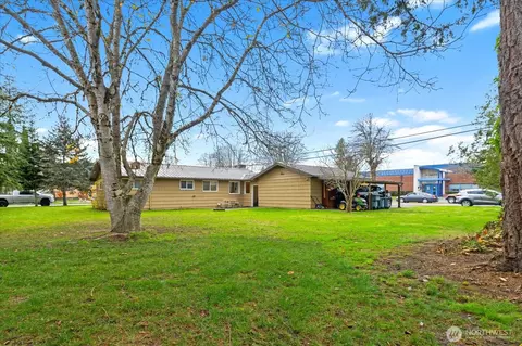 Exterior - 712 3rd St, Sultan, WA 98294 photo 9 of 10