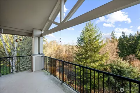 4309 Issaquah Pine Lake Rd SE #112, Sammamish, WA 98075