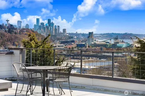 2200 Thorndyke Ave W #402, Seattle, WA 98199