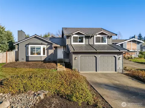 17204 109th Pl SE, Renton, WA 98055