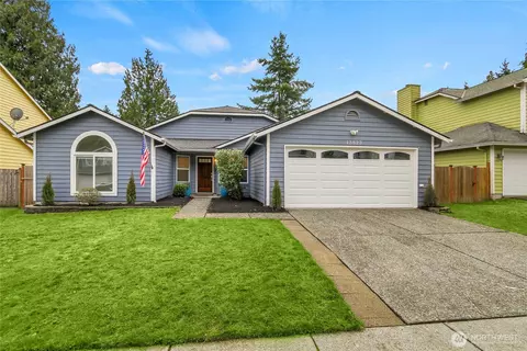 13823 54th Ave SE, Everett, WA 98208