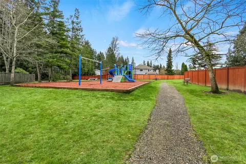 Exterior - 13823 54th Ave SE, Everett, WA 98208 photo 6 of 6