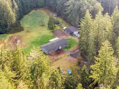 15706 71st St NW, Lakebay, WA 98349