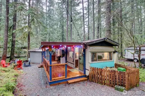 78 Goldrush Rd, Deming, WA 98244