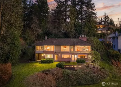 Exterior - 1203 Madrona Ave, Everett, WA 98203 photo 1 of 9