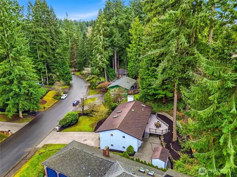 View/Area - 4822 Fowler Ave, Everett, WA 98203 photo 2 of 3