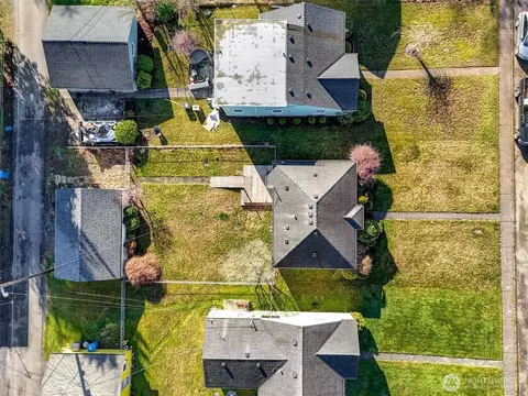 View/Area - 1717 Cedar St, Everett, WA 98201 photo 4 of 9