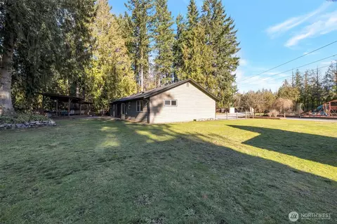 Exterior - 37905 250th Ave SE, Enumclaw, WA 98022 photo 6 of 15