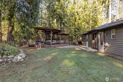 Exterior - 37905 250th Ave SE, Enumclaw, WA 98022 photo 8 of 15