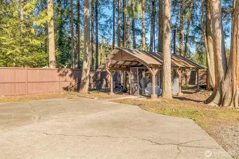 Exterior - 37905 250th Ave SE, Enumclaw, WA 98022 photo 14 of 15
