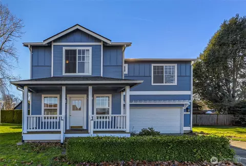 1212 Oak Pl, Mount Vernon, WA 98273