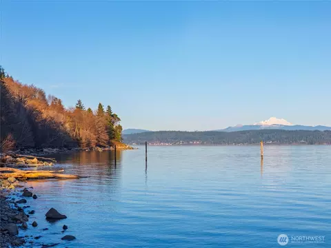 453 Jackrabbit Ln, Oak Harbor, WA 98277