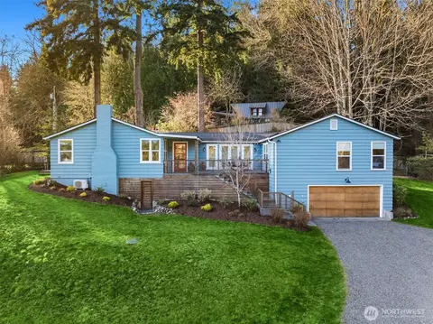 7204 NE Baker Hill Rd, Bainbridge Island, WA 98110