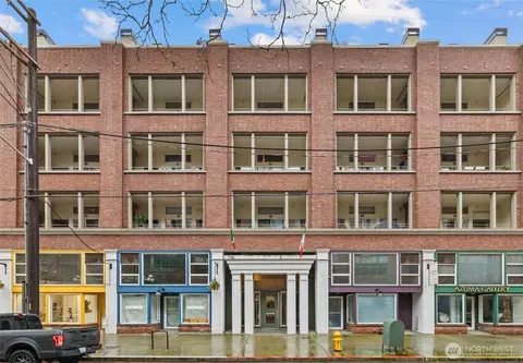 526 1st Ave S #404, Seattle, WA 98104