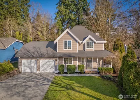 Exterior - 22709 12th Pl W, Bothell, WA 98021 photo 8 of 12