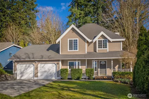 Exterior - 22709 12th Pl W, Bothell, WA 98021 photo 10 of 12