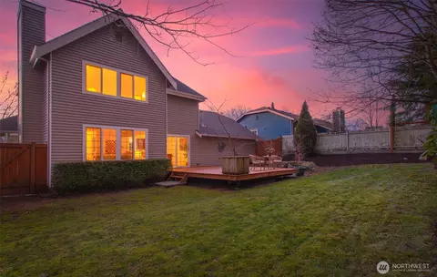 Exterior - 22709 12th Pl W, Bothell, WA 98021 photo 7 of 12