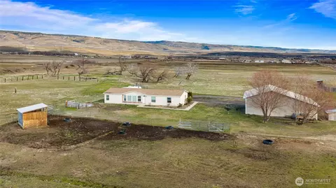 4681 Smithson Rd, Ellensburg, WA 98926