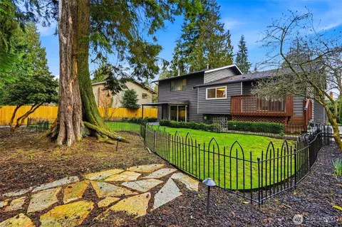 Exterior - 2728 164th Pl SE, Bothell, WA 98012 photo 8 of 9