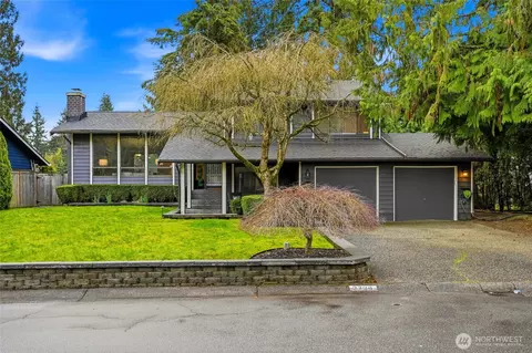 Exterior - 2728 164th Pl SE, Bothell, WA 98012 photo 2 of 9