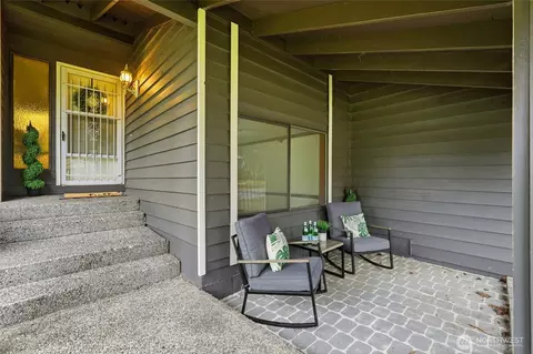Exterior - 2728 164th Pl SE, Bothell, WA 98012 photo 3 of 9