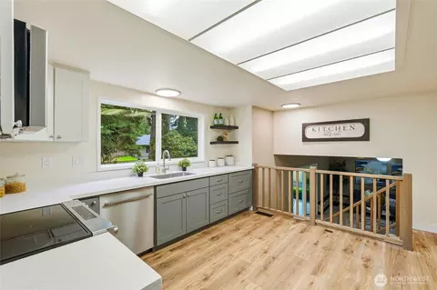 Kitchen - 2728 164th Pl SE, Bothell, WA 98012 photo 1 of 6