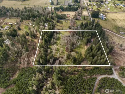 30703 SE 408th St, Enumclaw, WA 98022