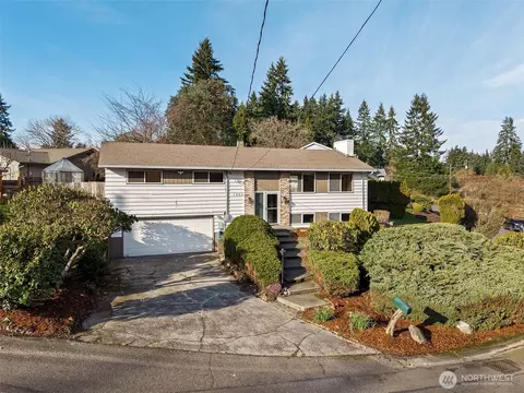 1959 Orchard Dr NW, Olympia, WA 98502