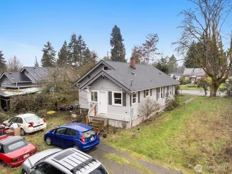 7801 S K St, Tacoma, WA 98408
