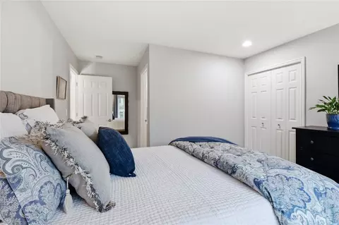 Bedroom - 3931 221st Pl SE, Bothell, WA 98021 photo 5 of 6