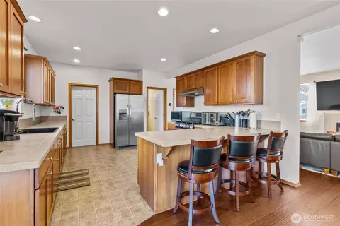 Kitchen - 11226 2nd Ave SE, Everett, WA 98208 photo 1 of 4