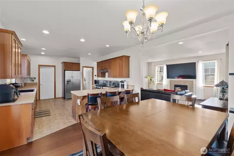 Dining - 11226 2nd Ave SE, Everett, WA 98208 photo 2 of 2