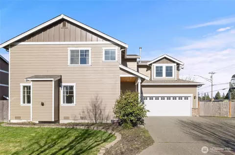 Exterior - 11226 2nd Ave SE, Everett, WA 98208 photo 2 of 6
