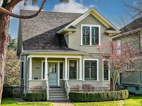 1126 17th Ave E, Seattle, WA 98112