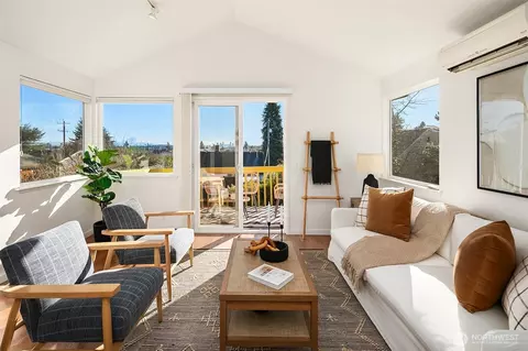 747 N 87th St, Seattle, WA 98103