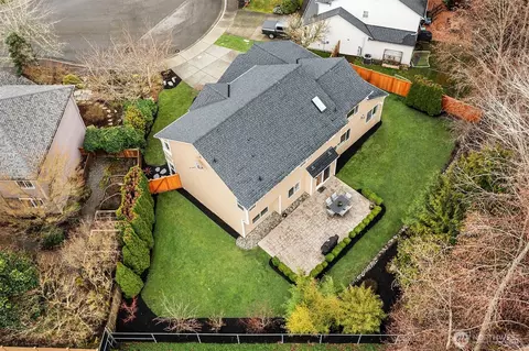 View/Area - 19025 29th Ave SE, Bothell, WA 98012 photo 2 of 3