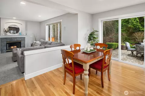 Dining - 19025 29th Ave SE, Bothell, WA 98012 photo 2 of 2