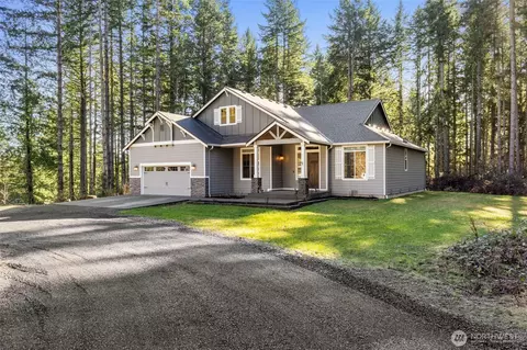 930 SW J H Rd, Port Orchard, WA 98367