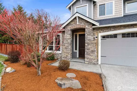 1328 213th Ave E, Lake Tapps, WA 98391
