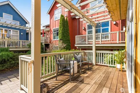 2815 24th Ave S, Seattle, WA 98144