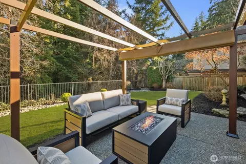 Exterior - 14615 3rd Dr SE, Mill Creek, WA 98012 photo 3 of 8