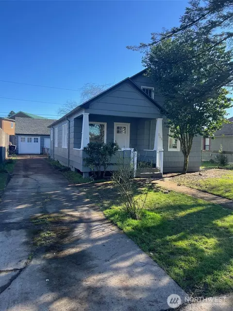 646 16th Ave, Longview, WA 98632