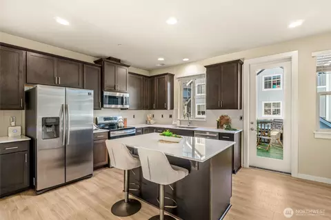 Kitchen - 1621 Seattle Hill Rd #Q3, Bothell, WA 98012 photo 1 of 4